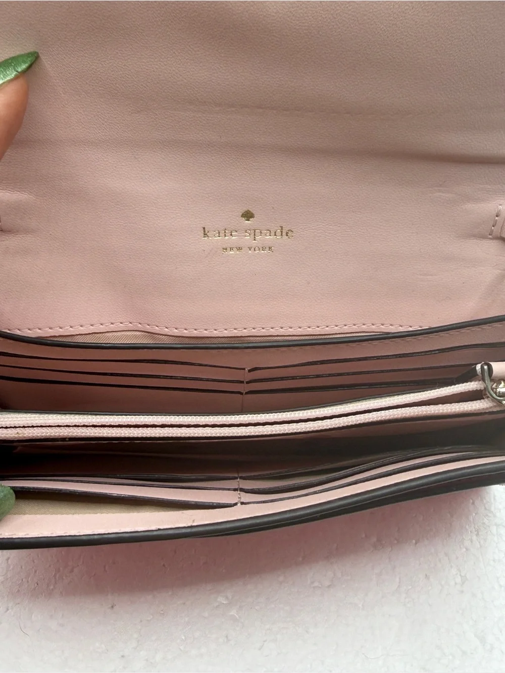 kate spade pink scalloped-edge leather crossbody with gold logo